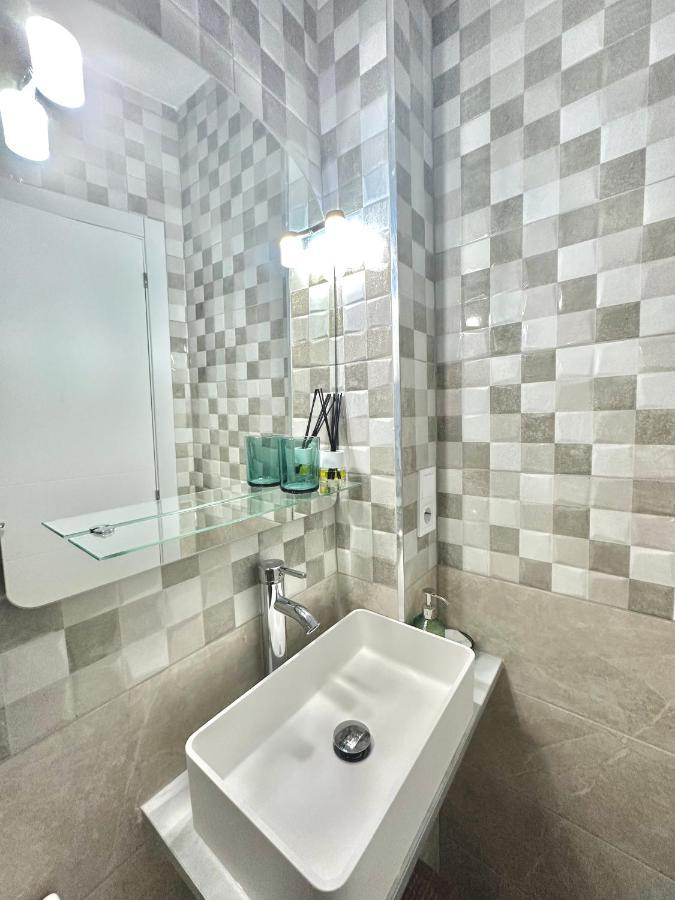 Sol Apartamentos Malaga Centro Экстерьер фото